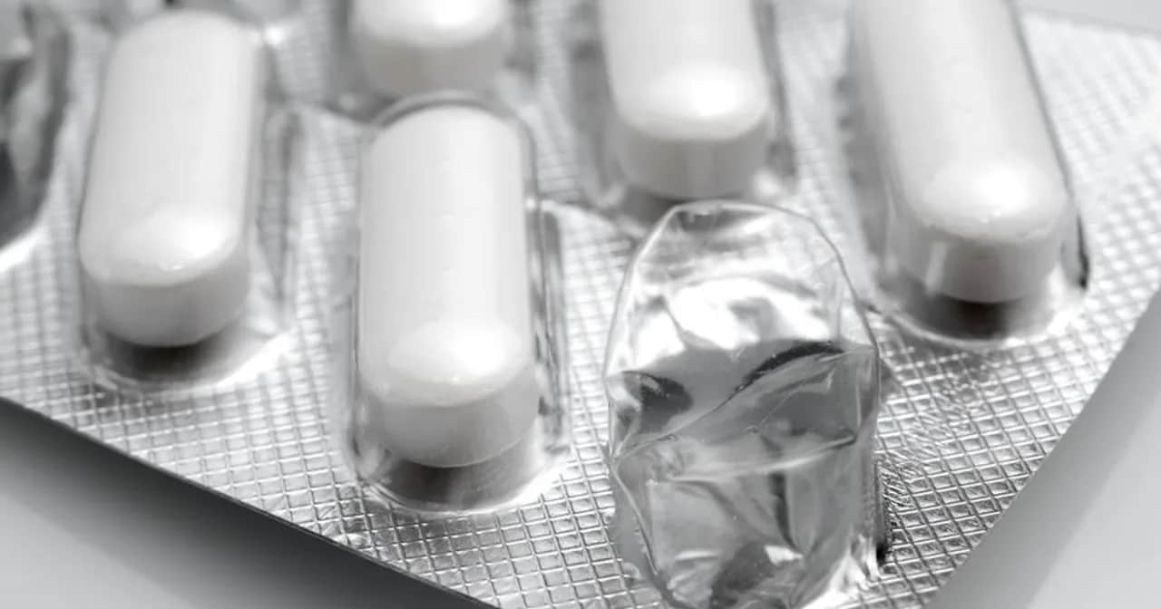 Ból pleców a wrzody? Wybierz bezpieczne leki dla żołądka!